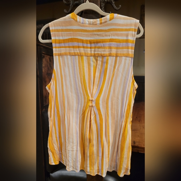 Market & Spruce Tank xl - Picture 4 of 13